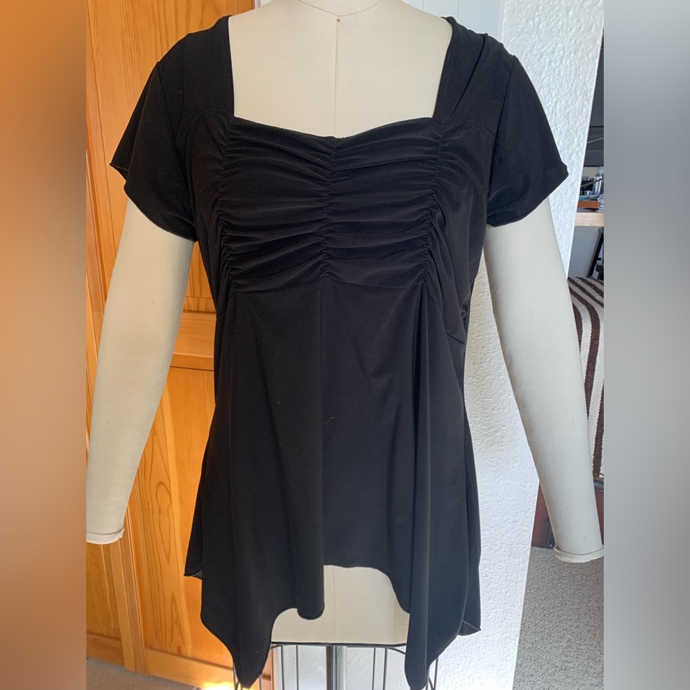 Dynamite top in good condition